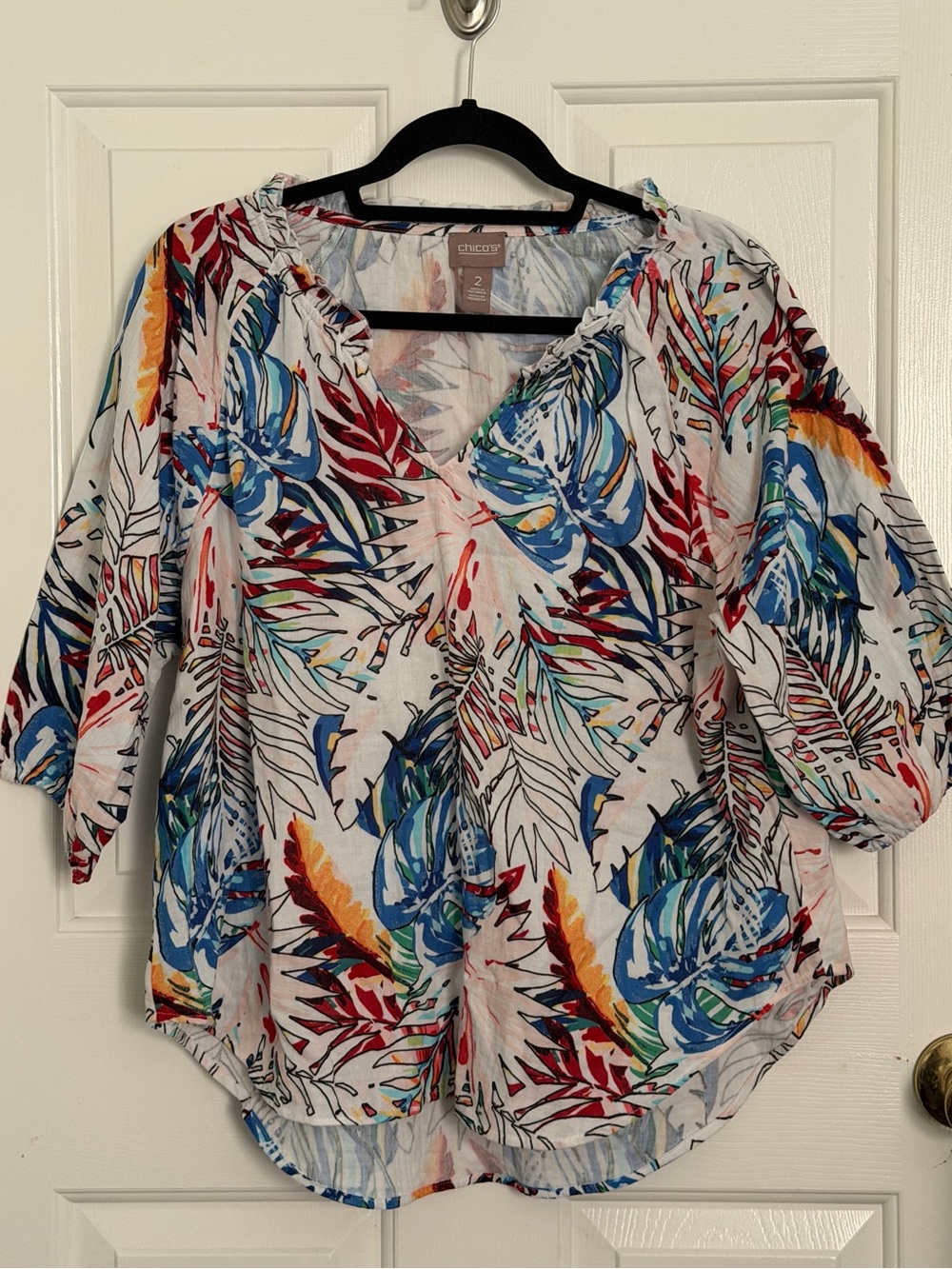 Chico's White V-Neck Colorful Tropical Leaf Print Gauzy Blouse